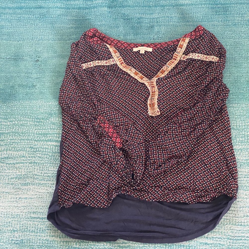 Skies Are Blue Pattern Top